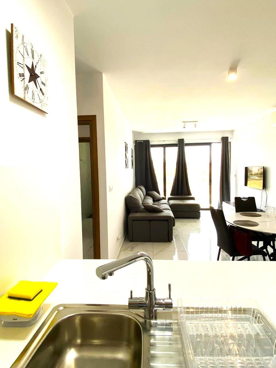 Apartament H&o New 4 Seasons Universal Pafos